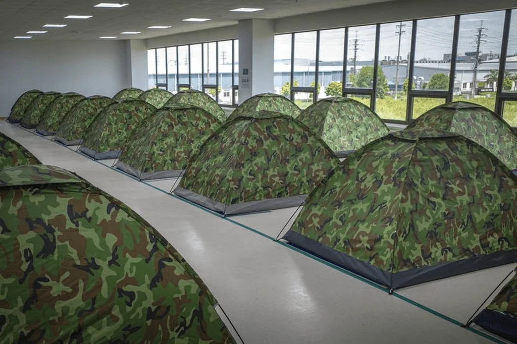 Tents on a factory's floor at the Van Trung Industrial Park in Bac Giang province. Source: Giang Son Dong
