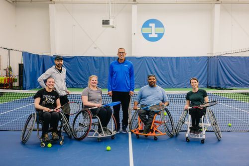Wheelchair tennis players at Galbraith Tennis Center in partnership with Access Tennis Seattle
