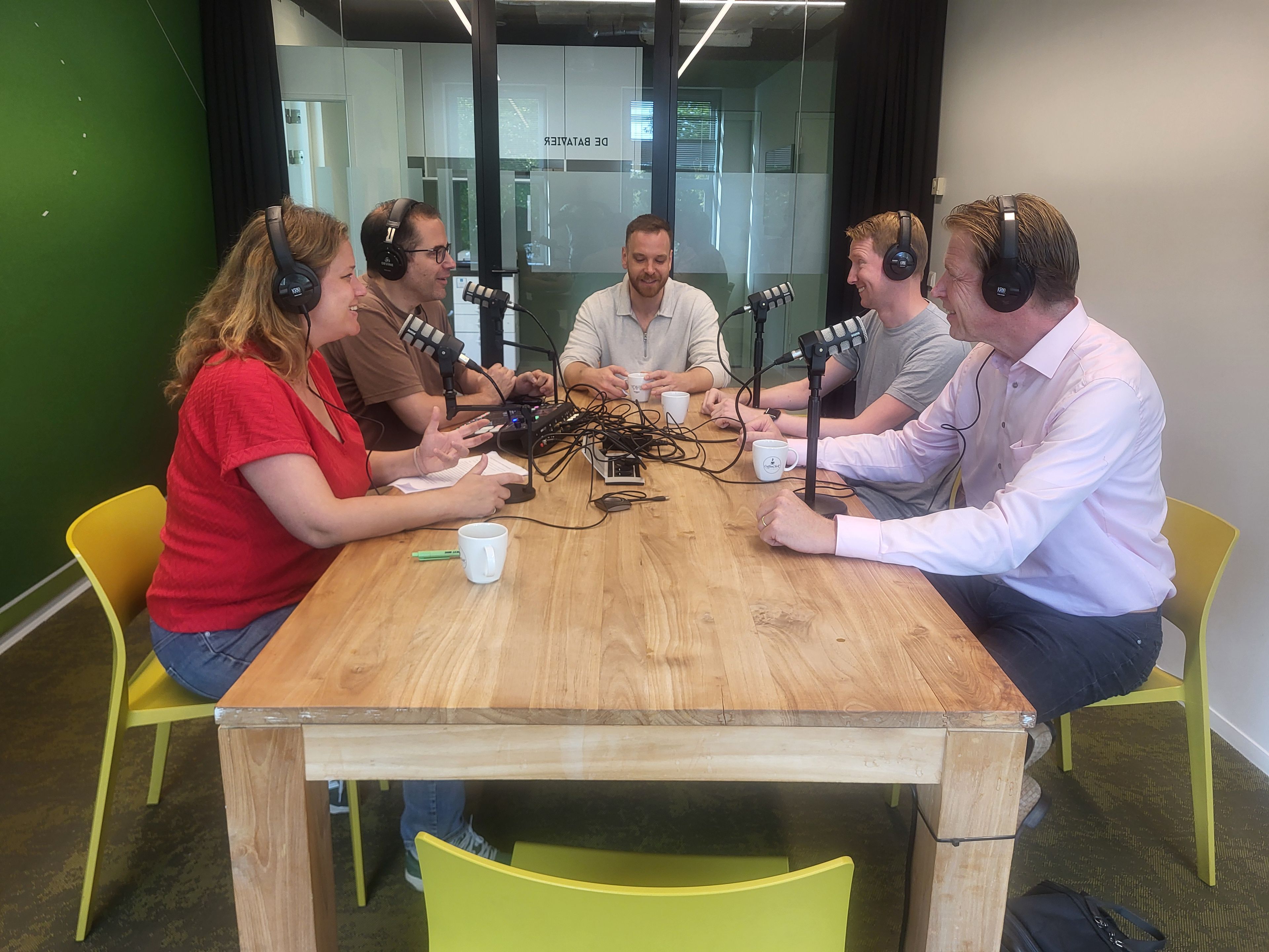 vlnr: Tessa de Wekker, Hendrik Meijnders, Gerben Hofmeijer, Wilko Zuidema, Stefan Diderich.