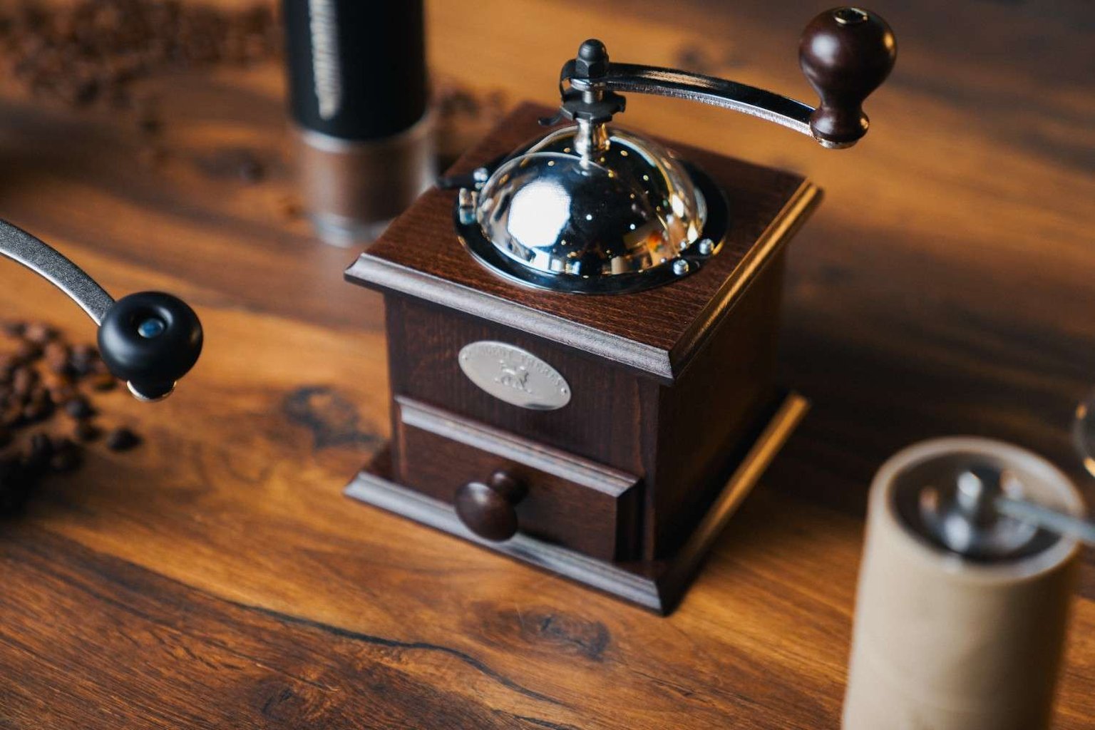 manual coffee grinder