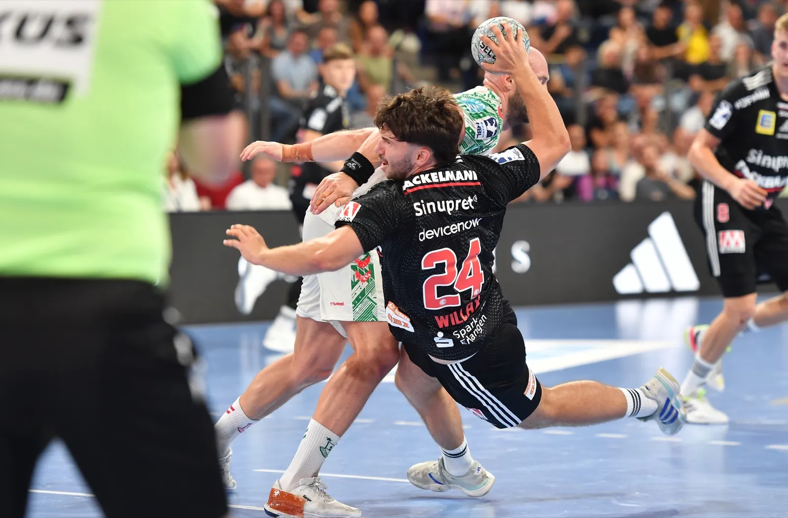 Sensation in Nürnberg: HCE trotz acht Verletzter zum Punktgewinn gegen das beste Team der Welt