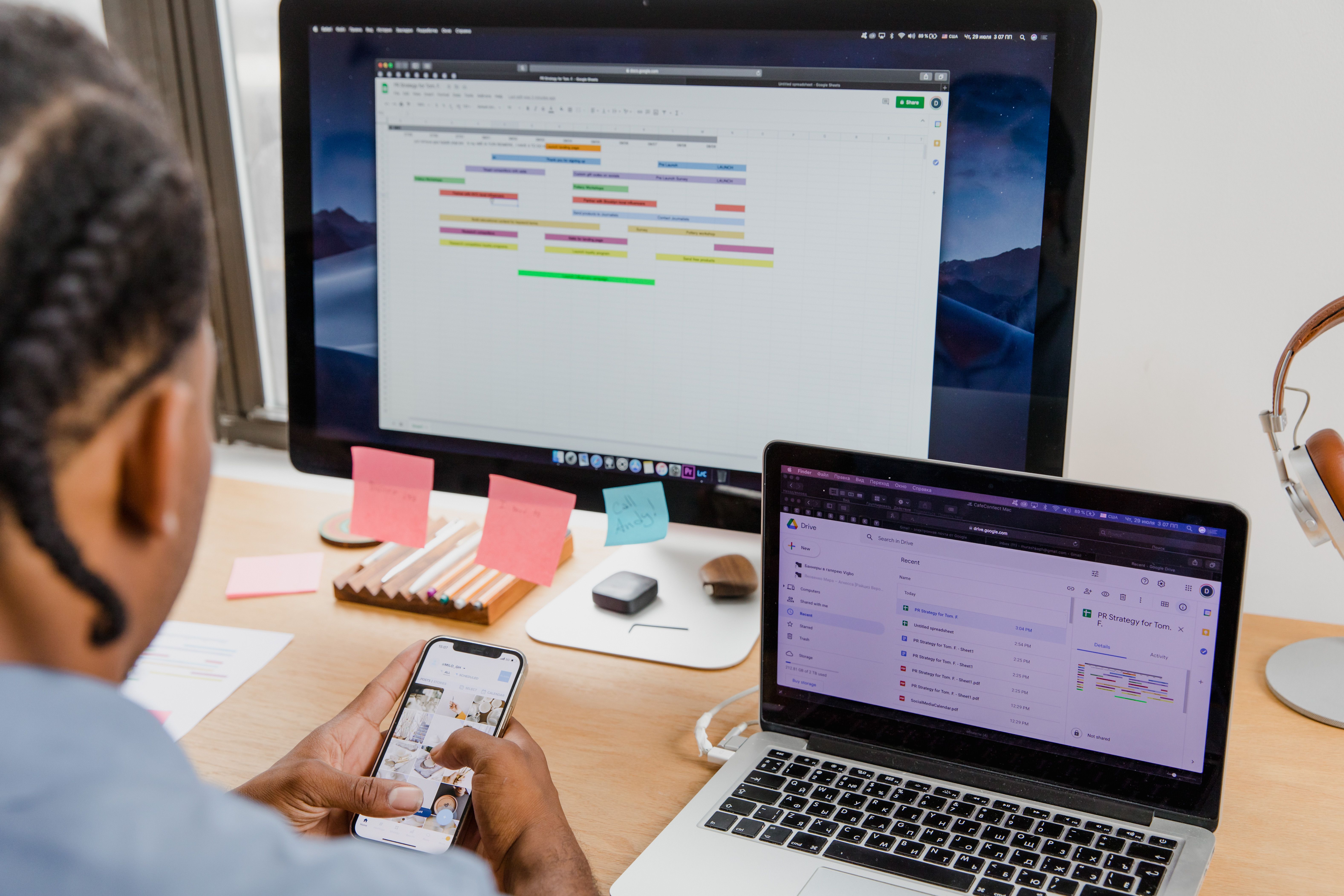 software developer HVAC dispatcher assigning technicians to service calls using scheduling software