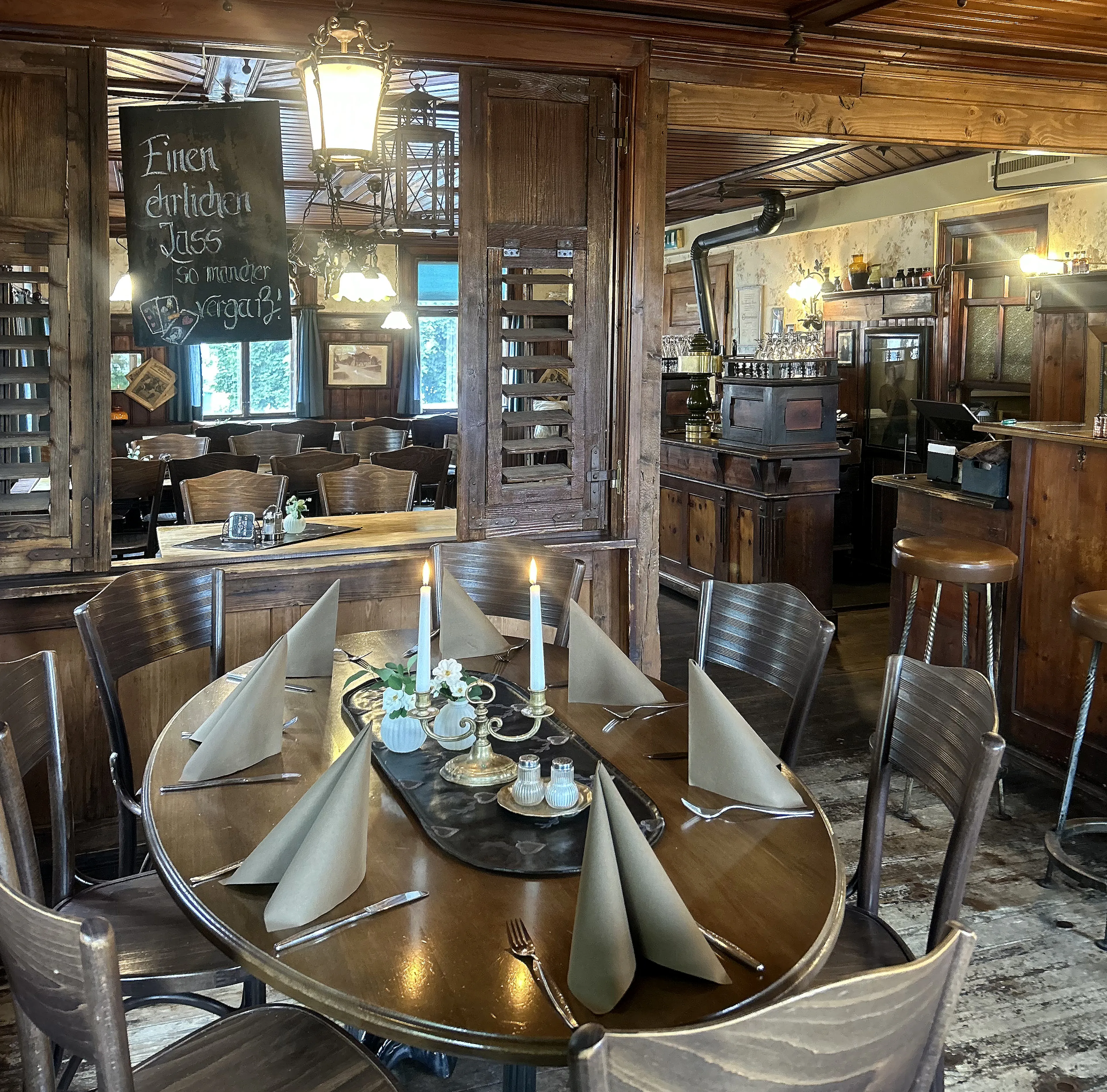 Gasthaus Lamm Lustenau Innenaufnahme Gaststube