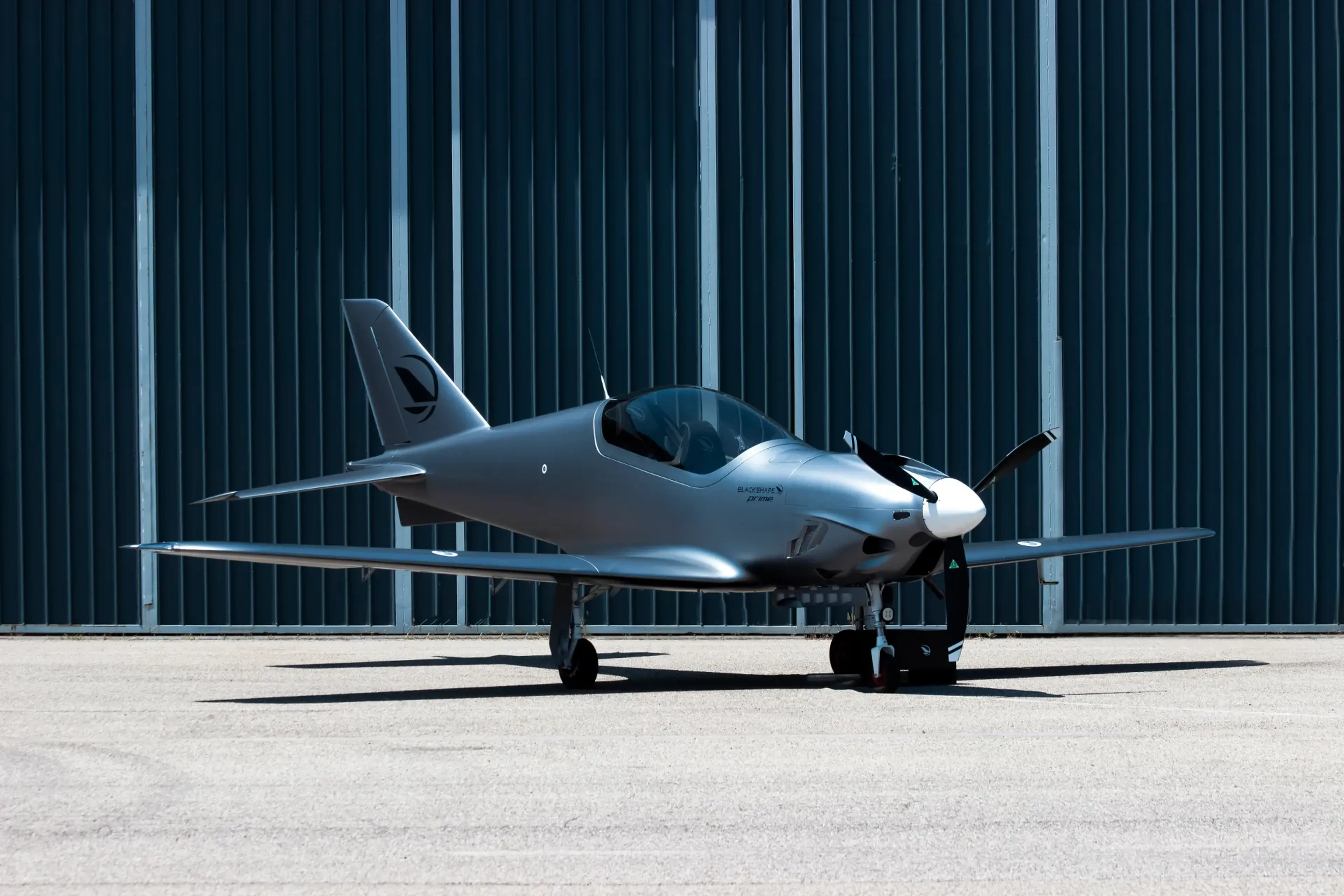 Blackshape Prime Details