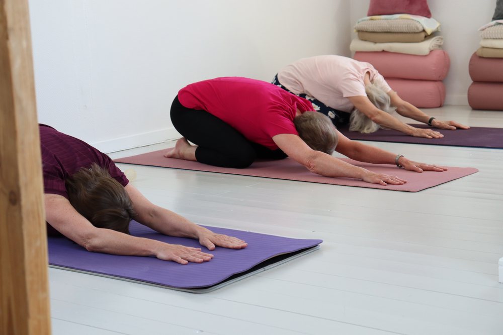 Hvordan foregår kropsterapeutisk yoga?