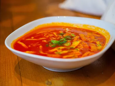 Chinese tomatensoep zoetzuur