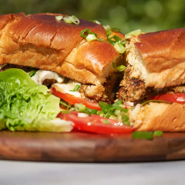 Argentijnse burger met gorgonzolasaus