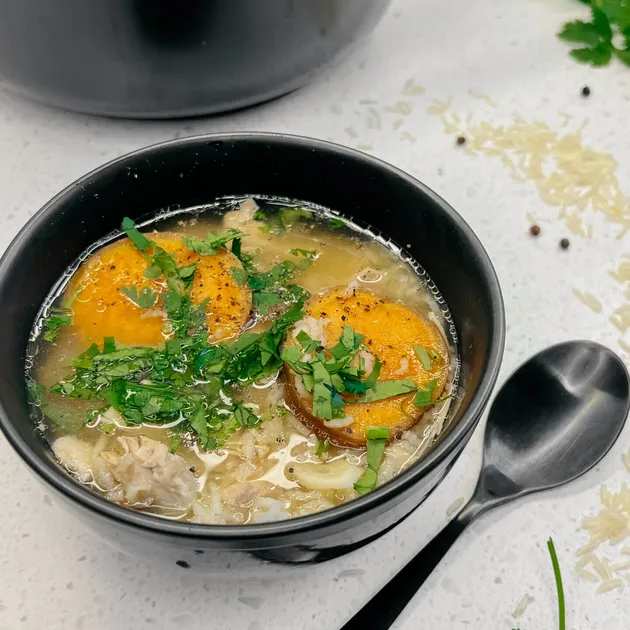 Kippensoep met rijst en zoete aardappel