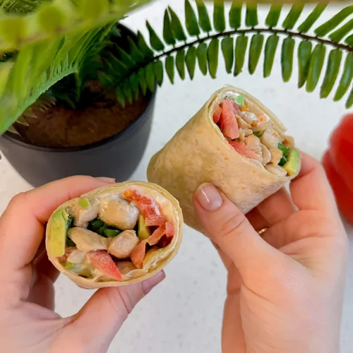 Kip wraps met yoghurt-knoflooksaus