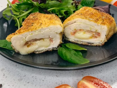 Gevulde kipschnitzel caprese