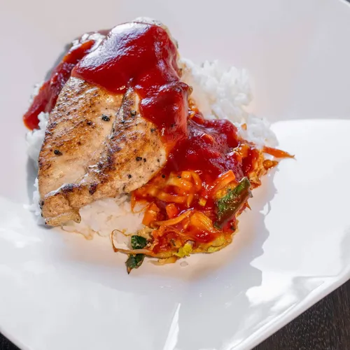 Kip in zoetzure saus met fou yong hai