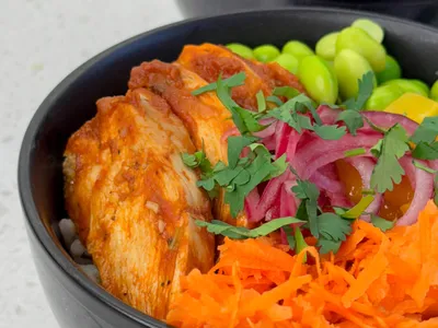 Pulled chicken bowl