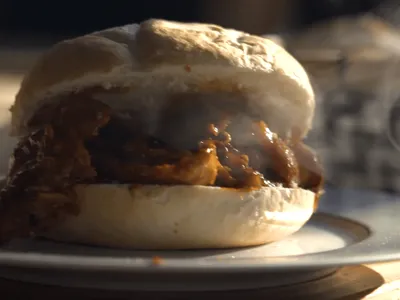 Jeroen kipt Pulled chicken