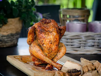 Mediterrane Beer Can Chicken