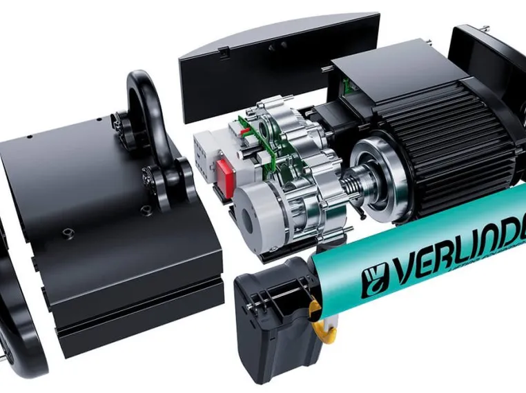 EUROCHAIN VX-S is a new single-speed declination of the EUROCHAIN VX range which offers the essential lifting equipment for electric chain hoists with loads of from 125 to 2000 kg