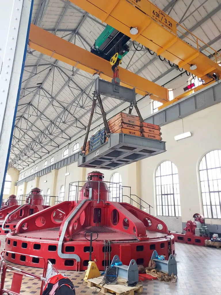 Meije renouvelle le pont roulant d’une usine hydroélectrique