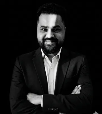 Devendra Saini headshot