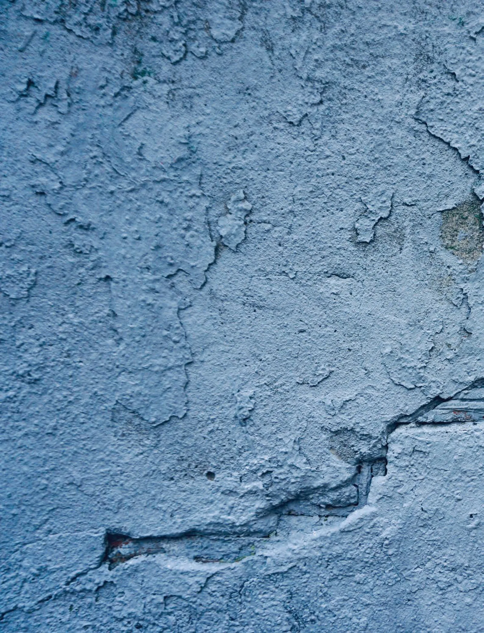 Opening the cracks in construction