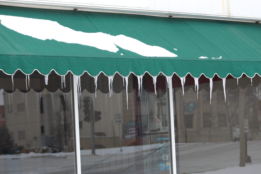 Cover for Should You Leave Your Awning Out All Year? Seasonal Care Guide