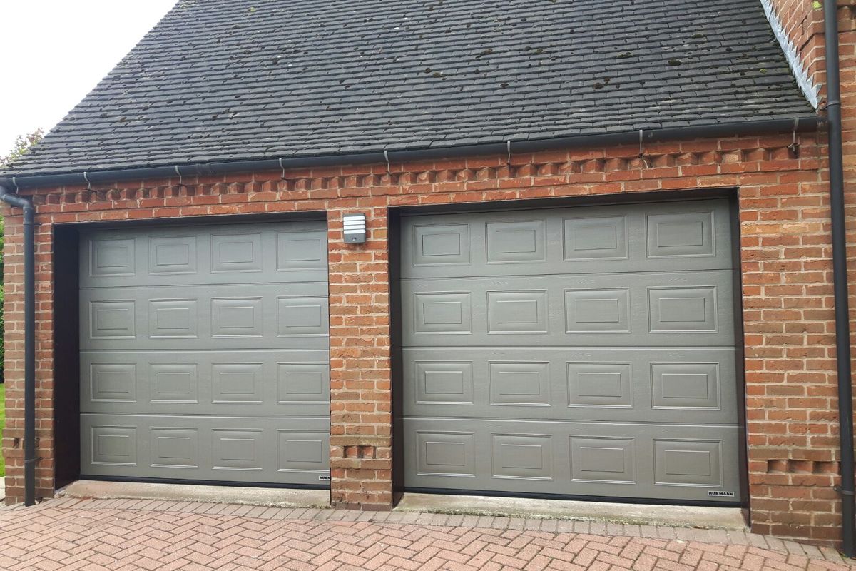Georgian Sectional Garage Doors