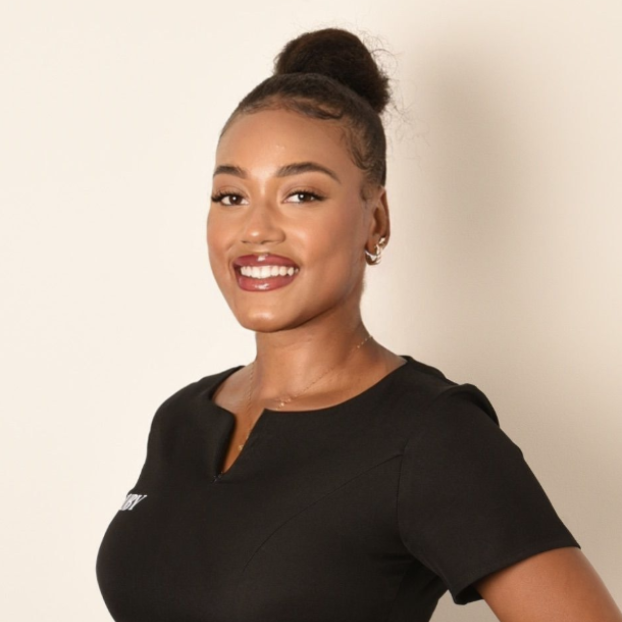 Olivia McLean, Ruuby massage therapist in London