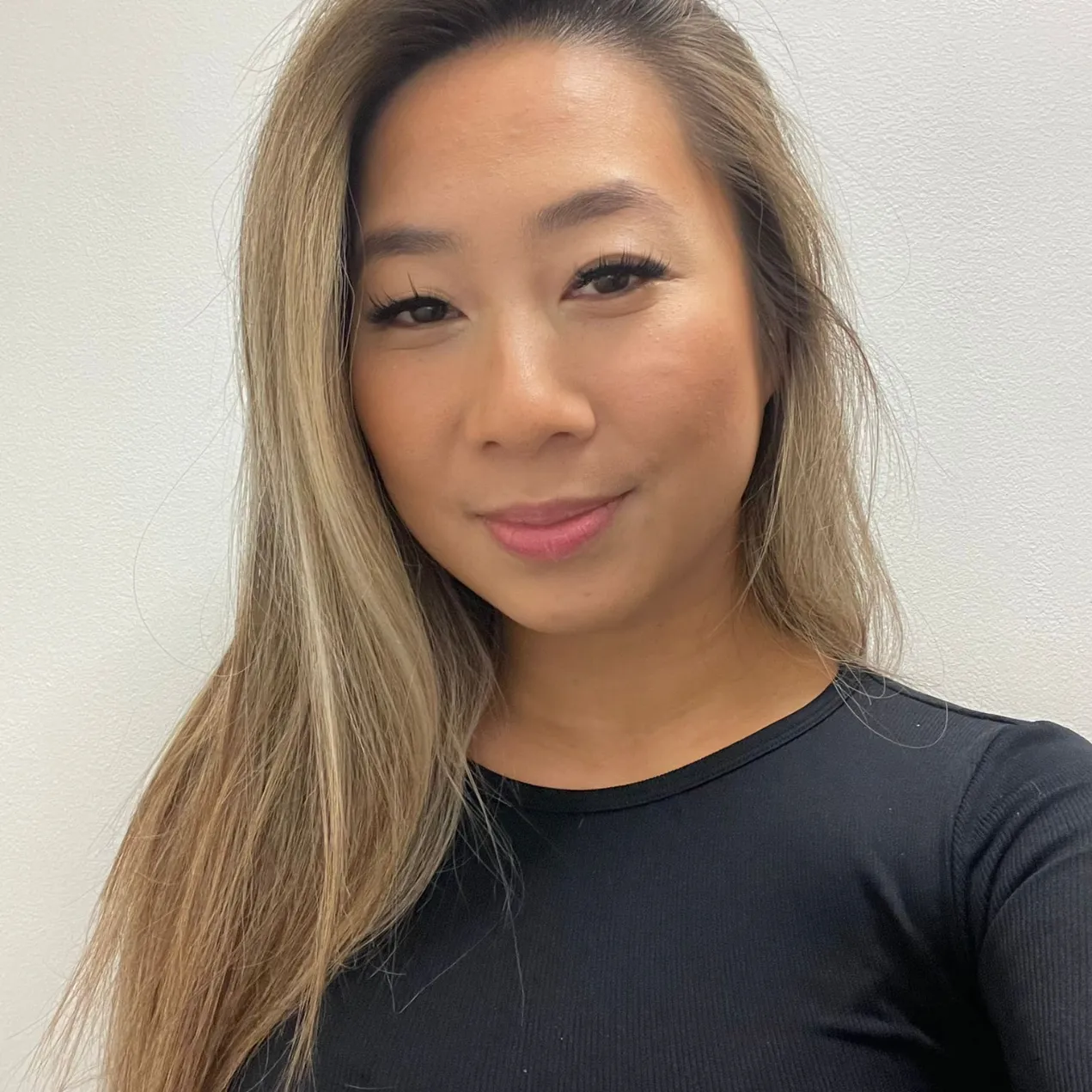 Mai Dang, Ruuby nail technician in London