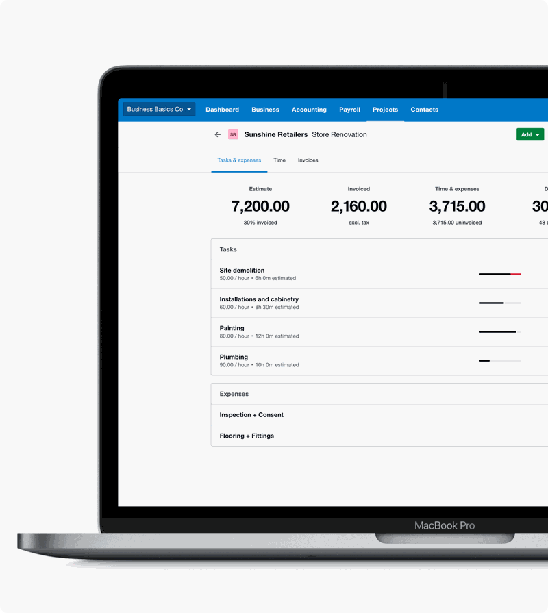 Laptop showing the Xero accounting dashboard for a project, with its estimate, invoiced total and a list of tasks and expenses.