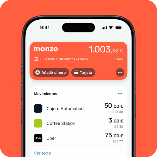 Teléfono que muestra tipos de cambio para gastar en monedas extranjeras.