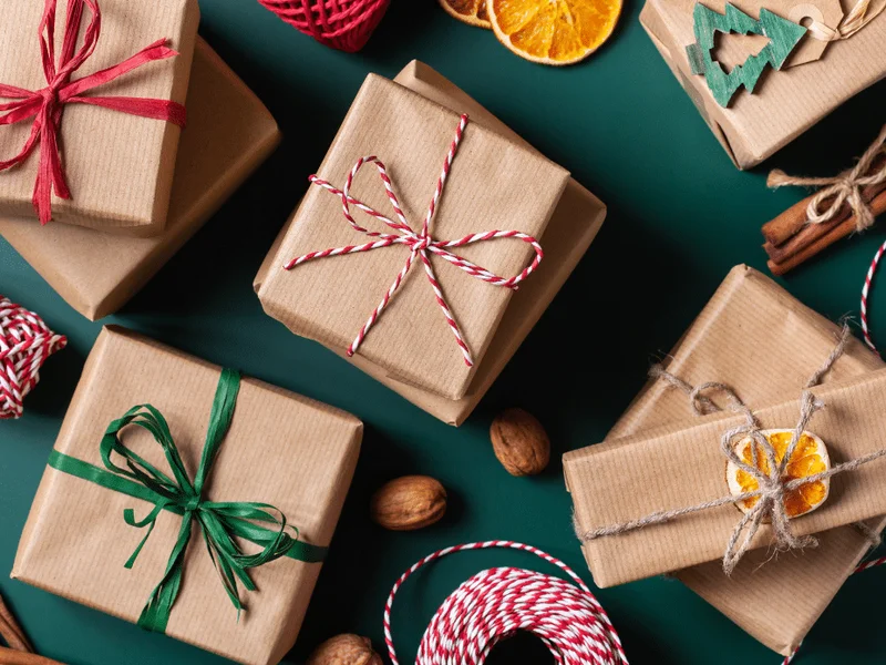 Bildung statt Socken: Warum eine Weiterbildung das beste Weihnachtsgeschenk ist