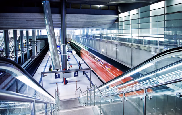 Bahnhof öffentlicher Nahverkehr der deutschen Bahn