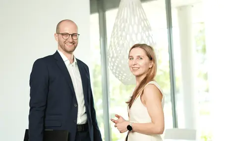 Two consultants for lean construction management