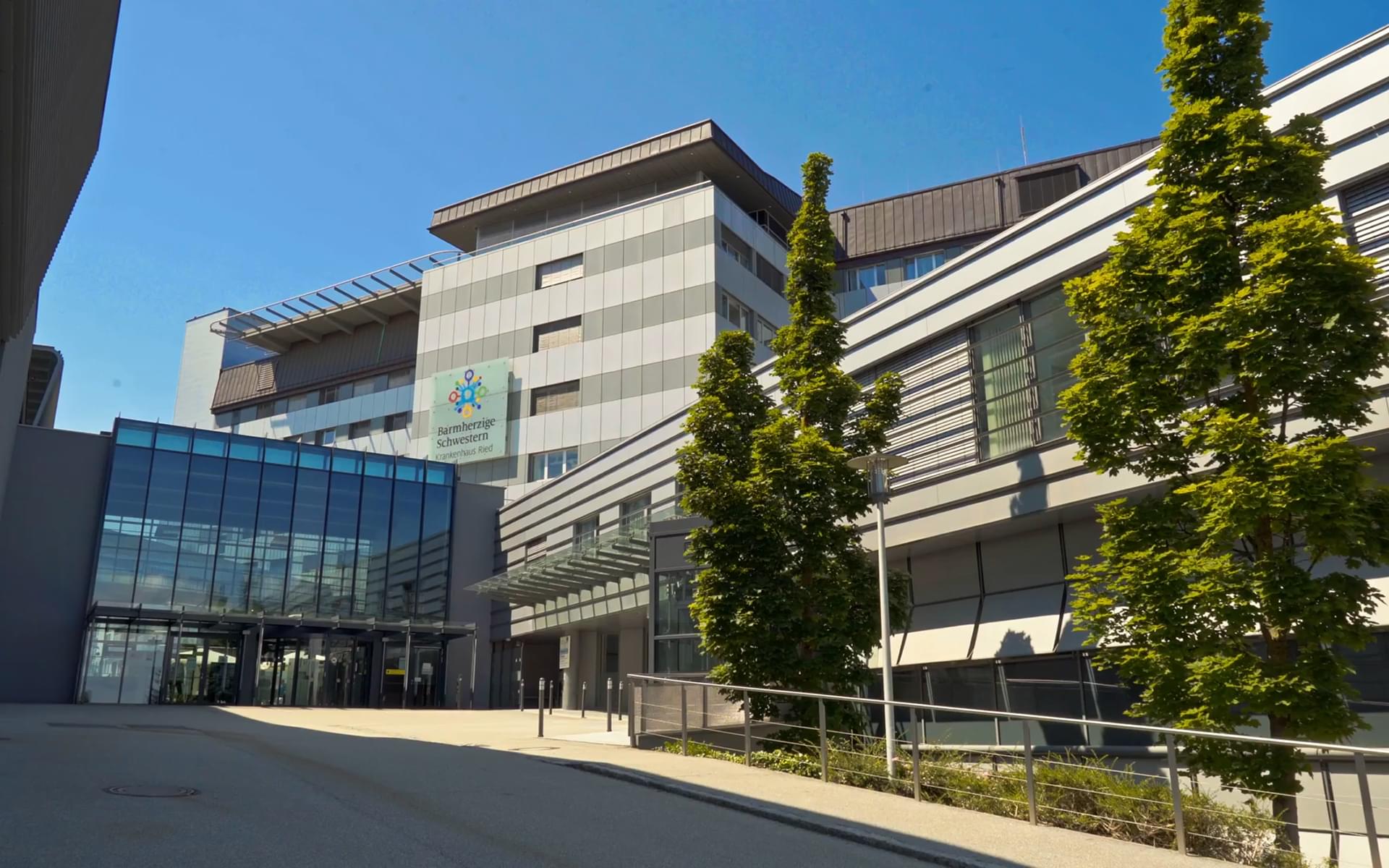 Mitarbeitende im Krankenhaus