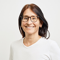 Portraitbild Petra Hafner-Hoermandinger