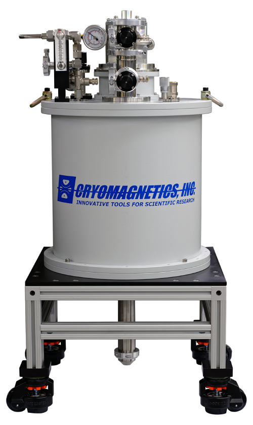 Cryogen-free optical cryostat with sapphire viewport windows for beamline research