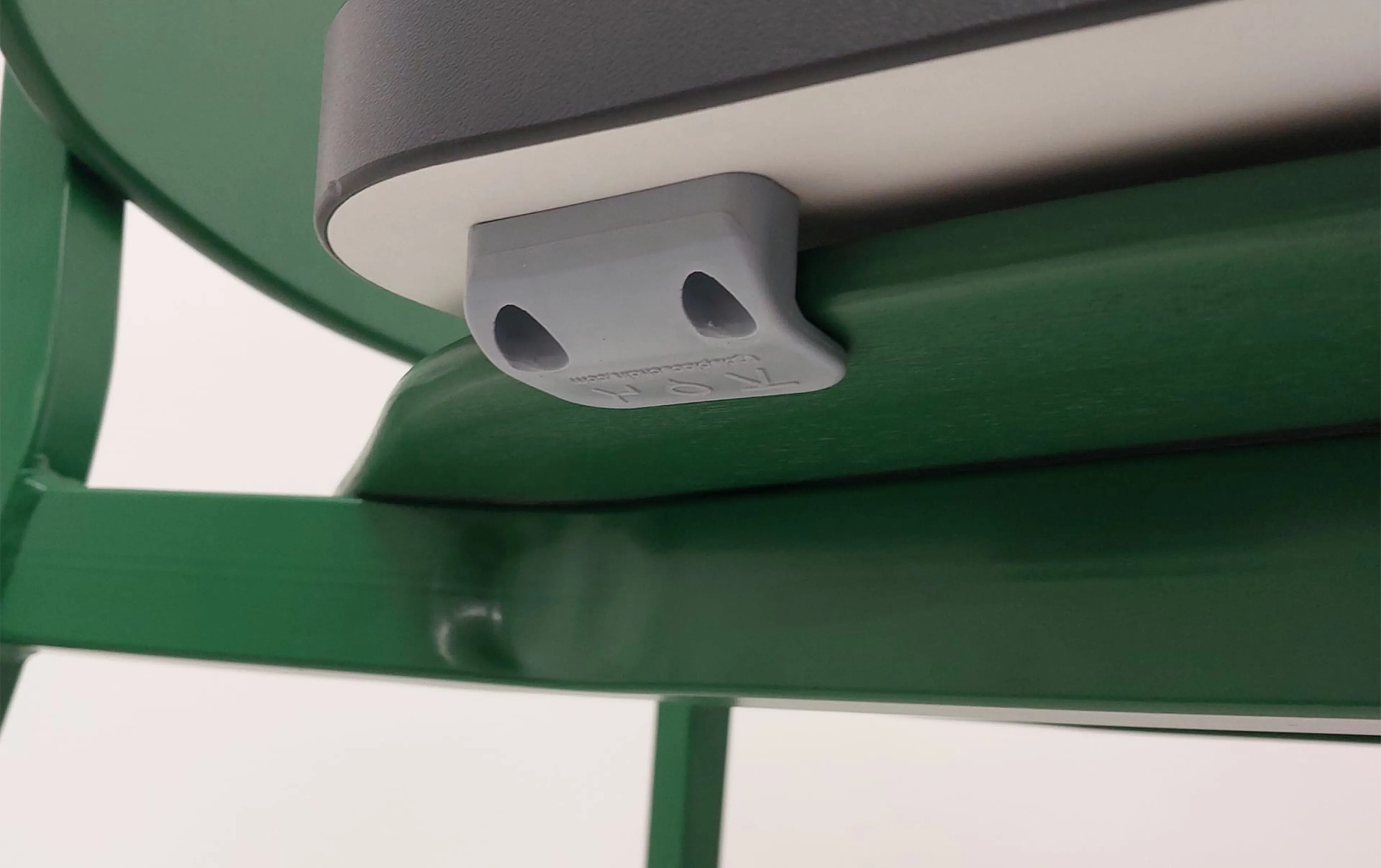 Faster Restaurant Cleaning Without Damaged Tables or Chairs
