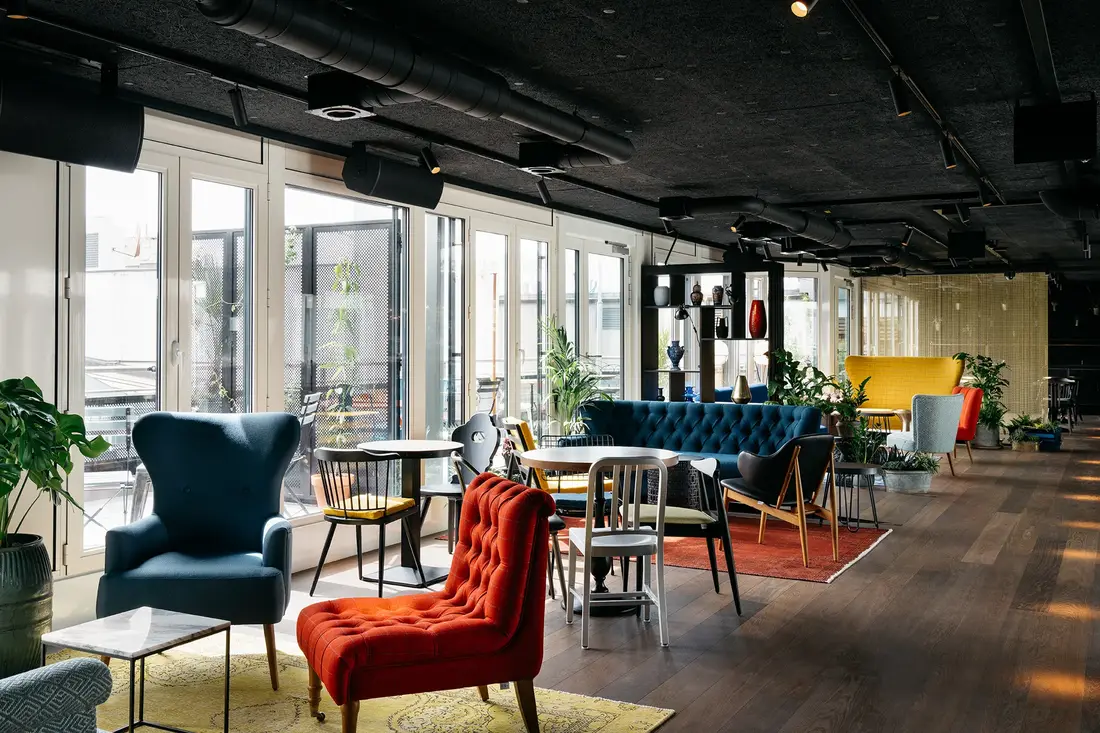 Ruby Claire Hotel interior