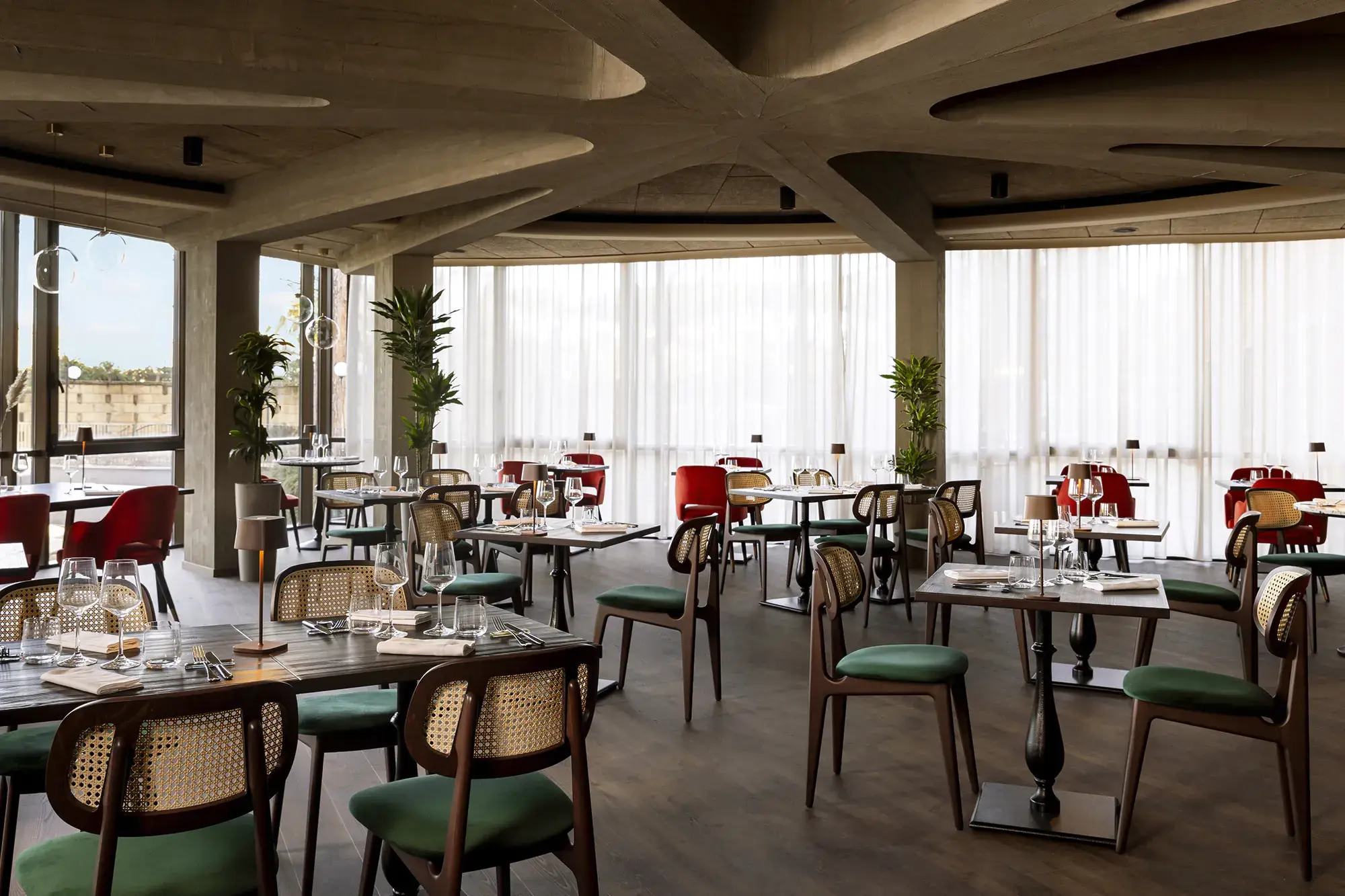 Adoro Hotel interior