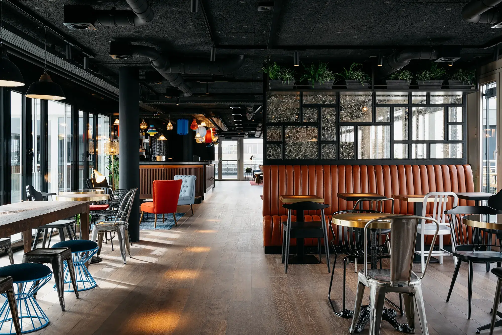 Ruby Claire Hotel interior