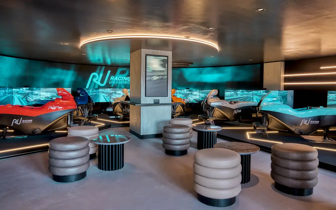 Racing Unleashed interior