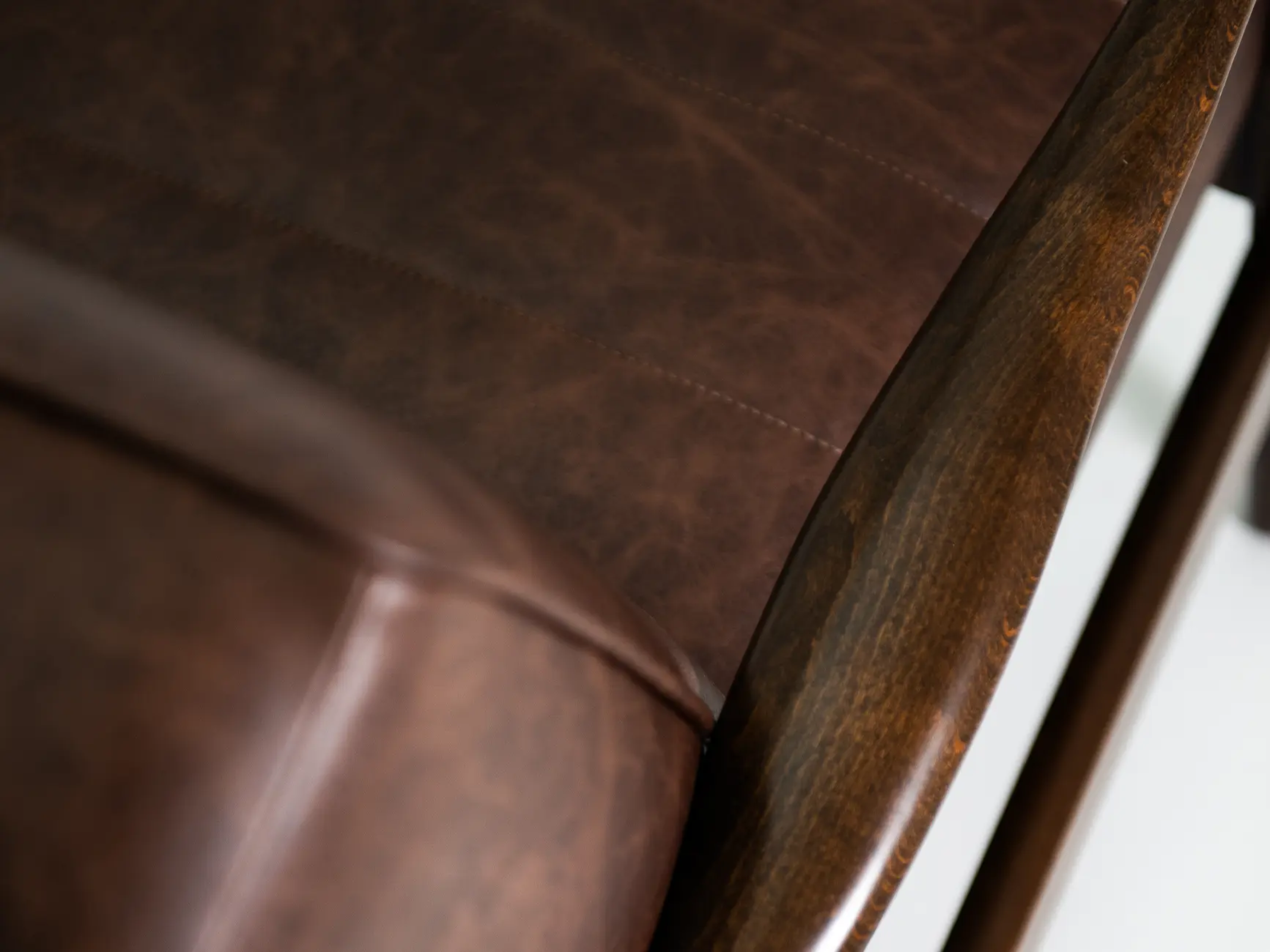 Luca Lounge Chair