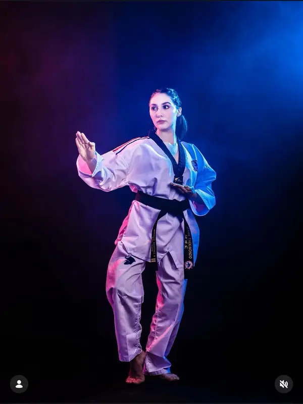 Instructora cinta negra profesional de Taekwondo en Monterrey