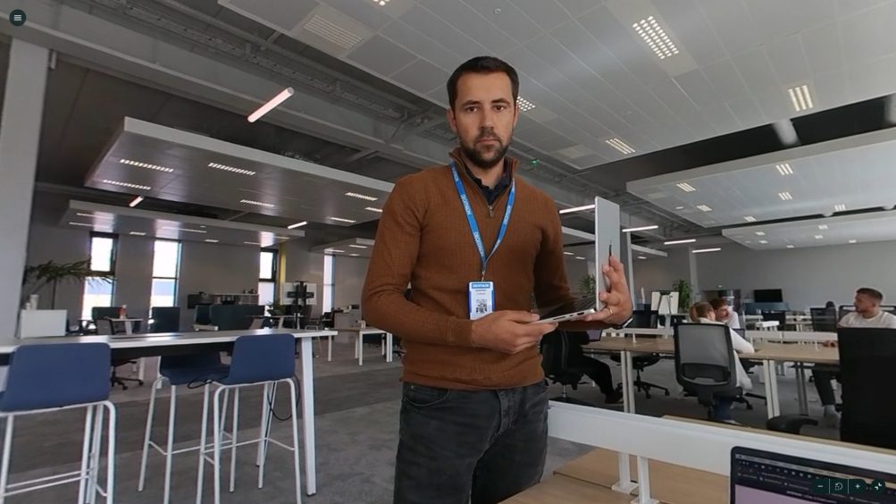 When Virtual Reality Meets Ethics: The Decathlon Case