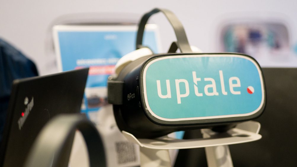 4 tips to keep VR headsets in good condition