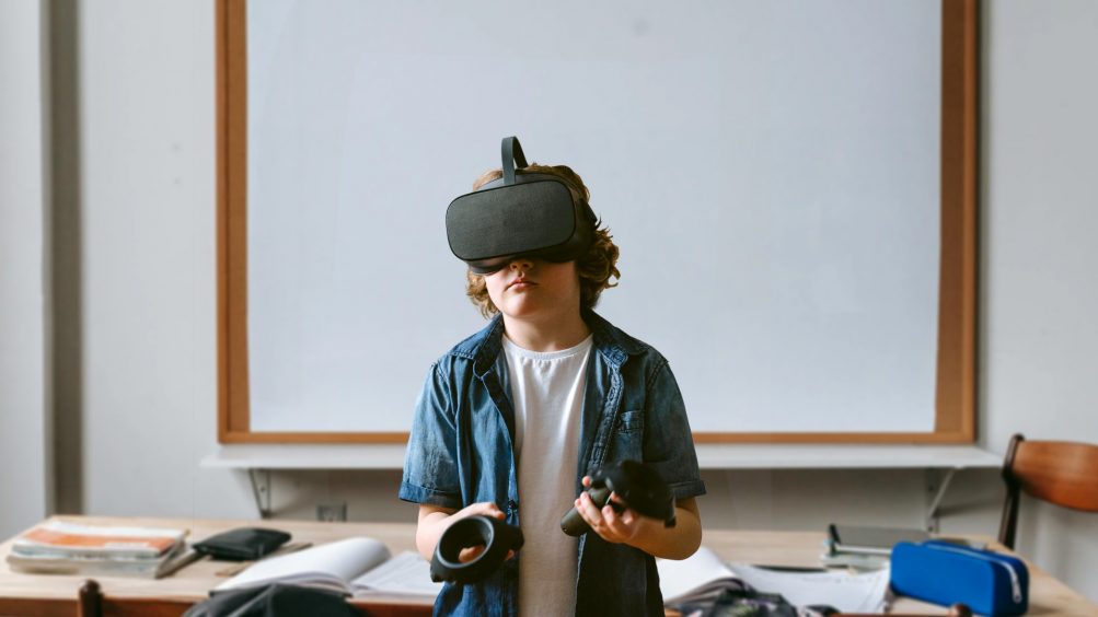 Experimenting Immersive Learning in the classroom