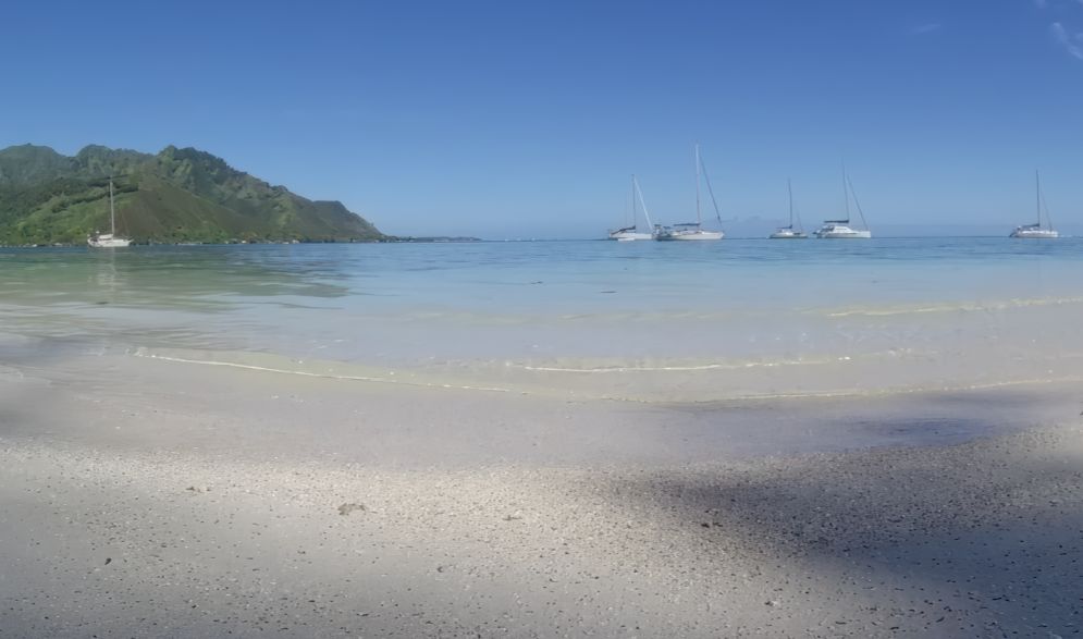Quiet beach and lagoon - Beach Relax step