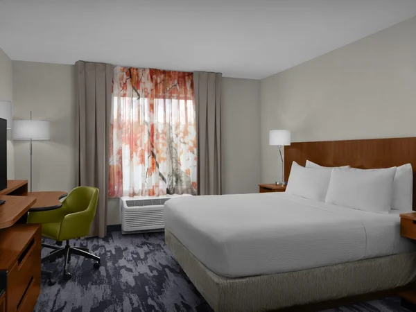 Fairfield Inn & Suites and Courtyard Atlanta Lithia Springs - Image 8