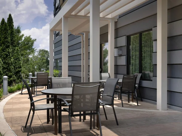 Fairfield Inn & Suites and Courtyard Atlanta Lithia Springs - Image 5