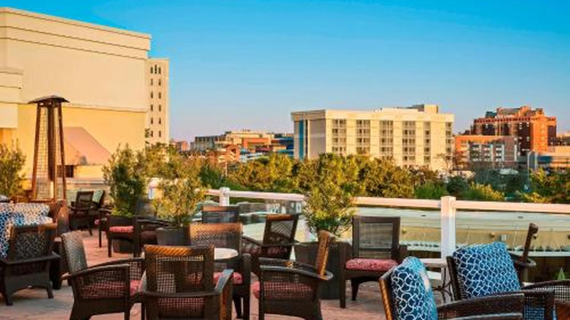 Charleston Marriott “Salt & Sky” Rooftop bar renovation
