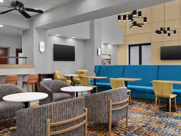 Hampton Inn Roswell NM - Image 6