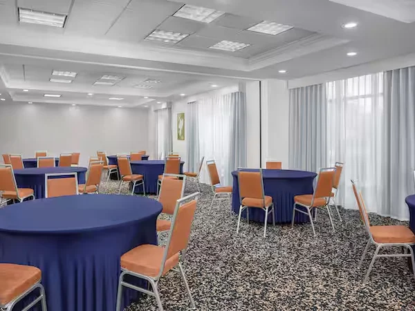 Hampton Inn Clinton SC - Image 3